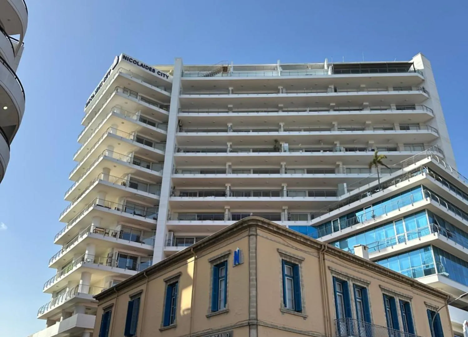 Amazing Sea And Marina View City Center 2Bdr Flat Larnaca Chypre